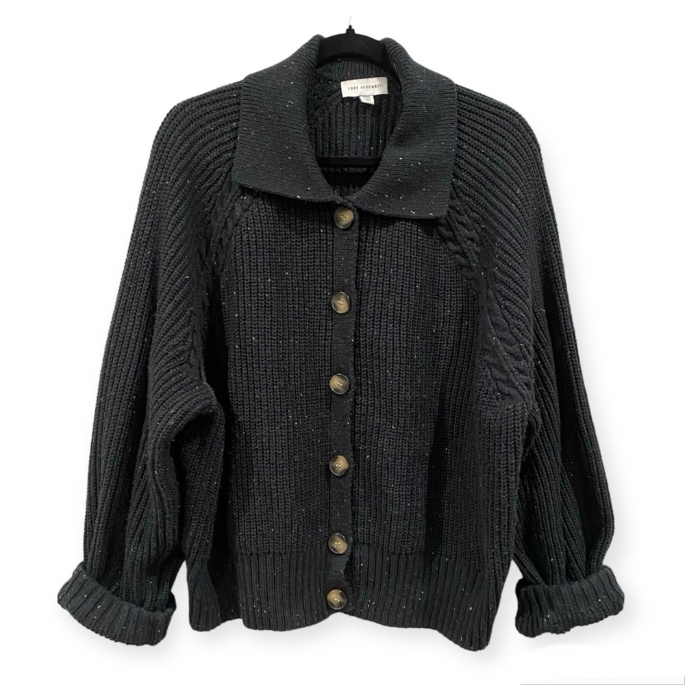 Free Assembly Speckled Chunky Knit Button Front Sweater Black Gray 3XL
